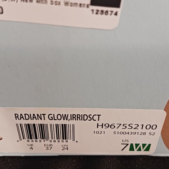 NEW Life Stride Radiant Glow Silver Iridescent‎ Flip Flop Sandals Size 7 Wide - Picture 8 of 9